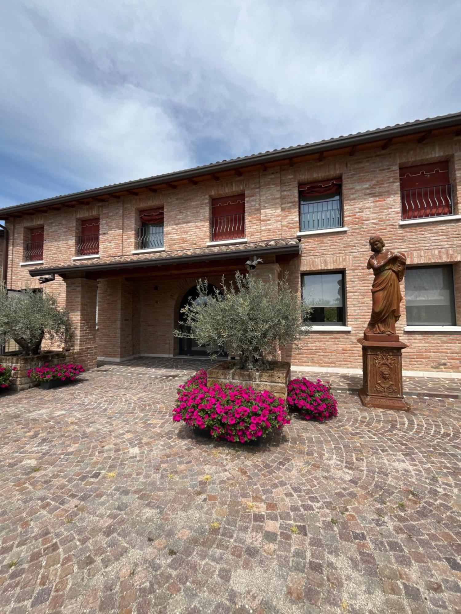 Agriturismo La Sapienza Monestirolo Exterior foto